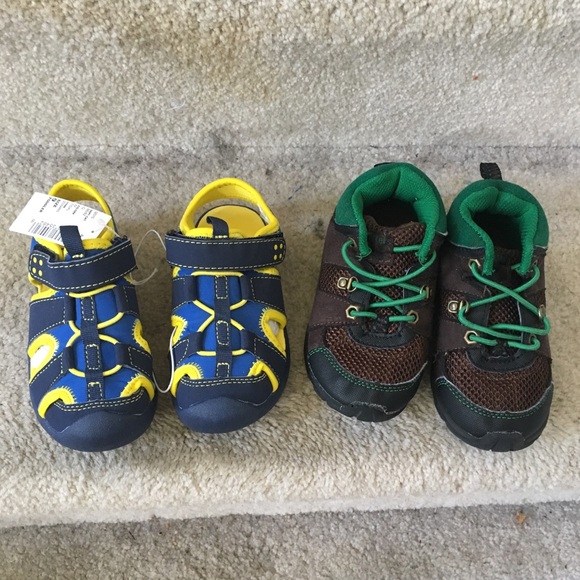 The Children's Place Other - 🎉HP🎉 2 pairs of boys shoes, 1 NWT, 1 EUC Size 9